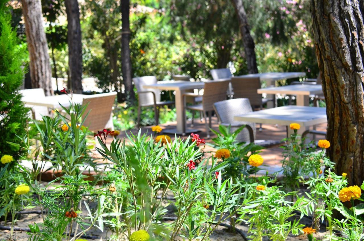 Peninsula Pine Club Boutique Hotel & Spa Kusadasi Exterior photo